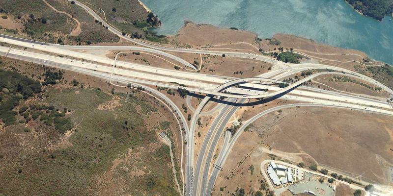 新华汇丰基金量化对冲策略深度解析：如何在波动市场中实现财富稳健增长