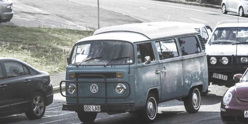 稳健投资新选择：新华汇丰低波动策略如何满足北京投资者的需求